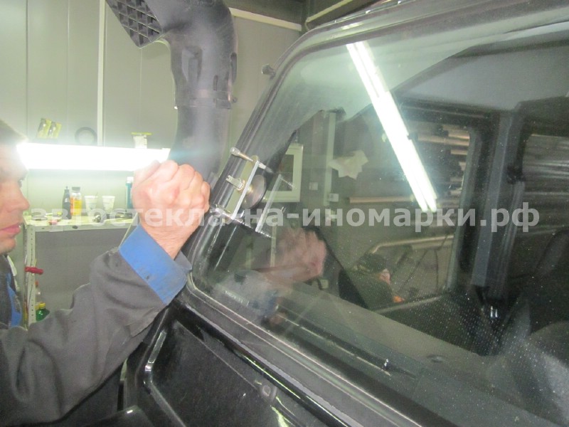 Купить автостекла Land Rover лобовое стекло, ветровое, боковое, переднее, заднее для автомобилей на Дмитровском шоссе МКАД, доставка, замена, производство, установка, изготовление под заказ Купить автостекла Land Rover лобовое стекло, ветровое, боковое, переднее, заднее для автомобилей на Дмитровском шоссе МКАД, доставка, замена, производство, установка, изготовление под заказ